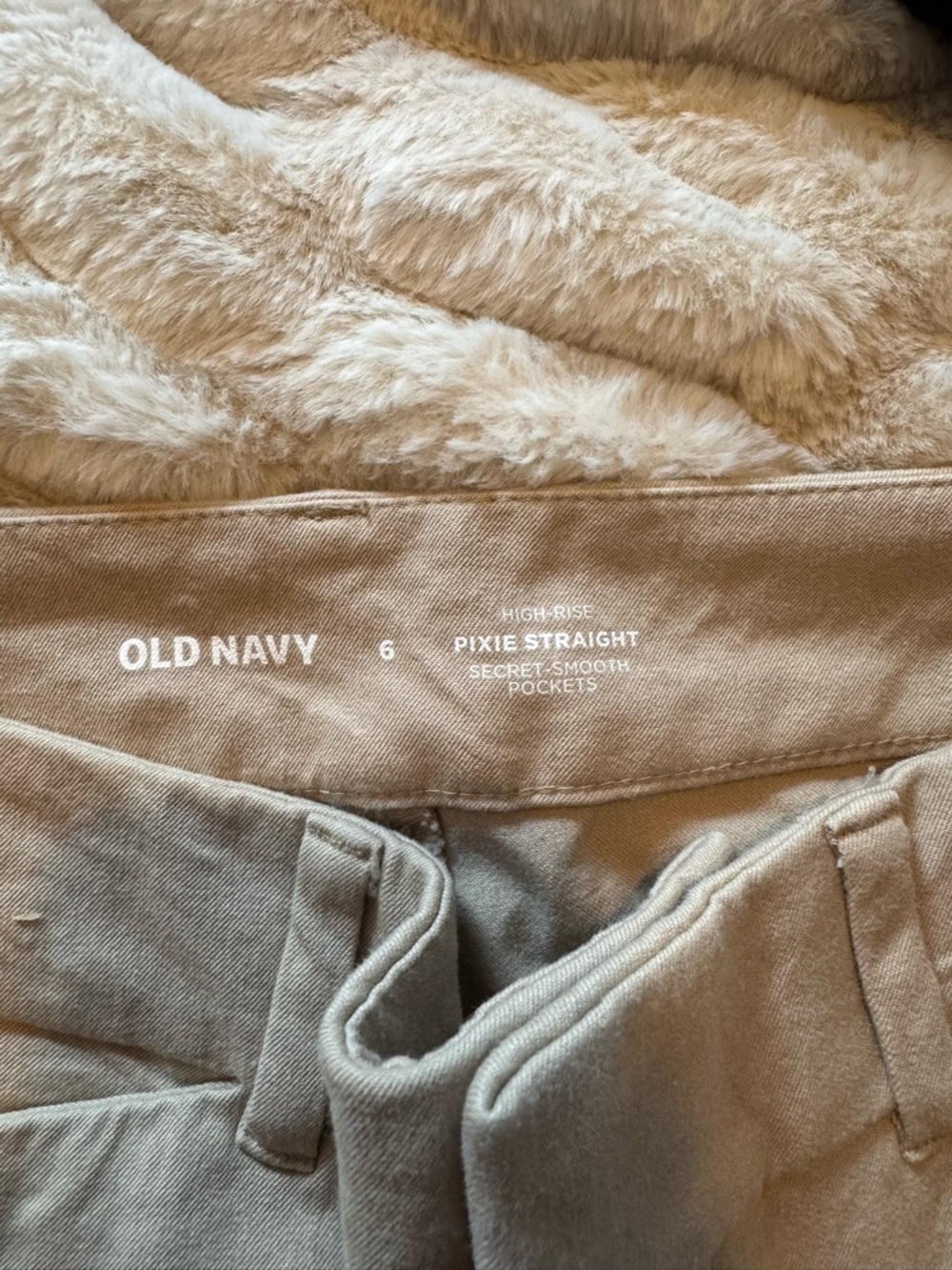 Old navy pixie straight pant
